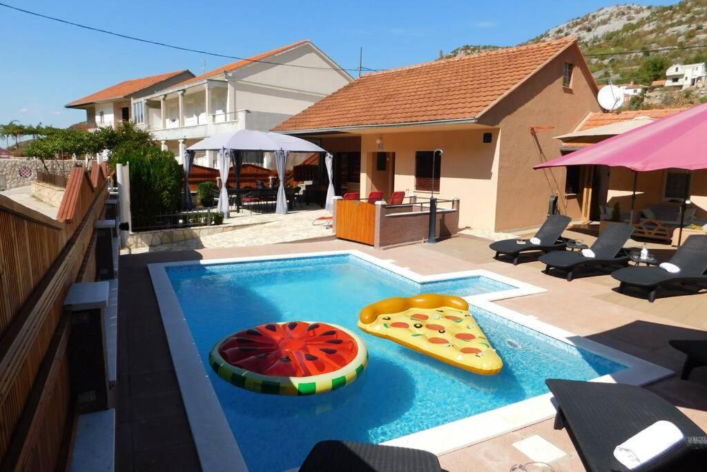 Holiday Home Jass Near Makarska Zagvozd Buitenkant foto
