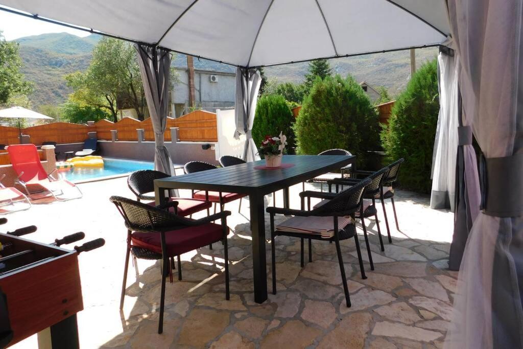 Holiday Home Jass Near Makarska Zagvozd Buitenkant foto