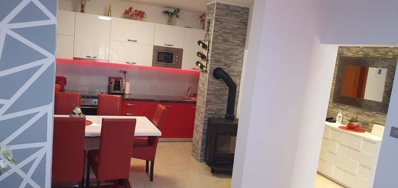 Holiday Home Jass Near Makarska Zagvozd Buitenkant foto