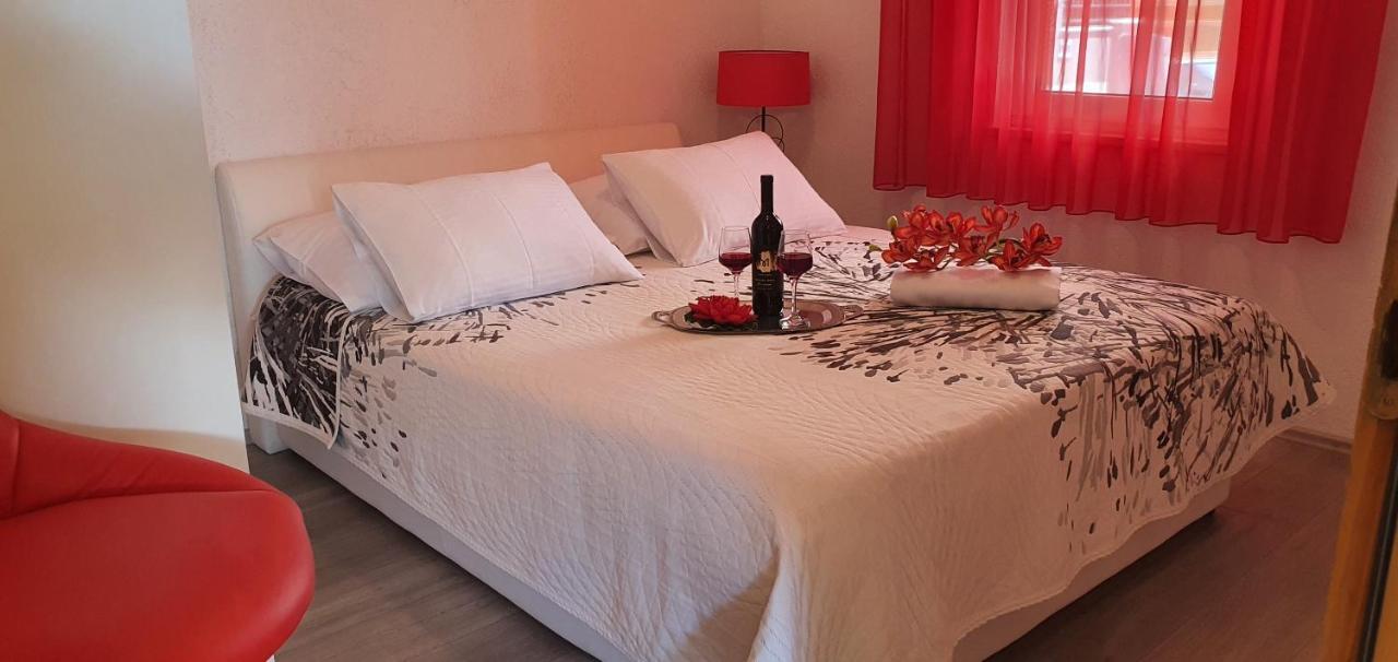 Holiday Home Jass Near Makarska Zagvozd Buitenkant foto