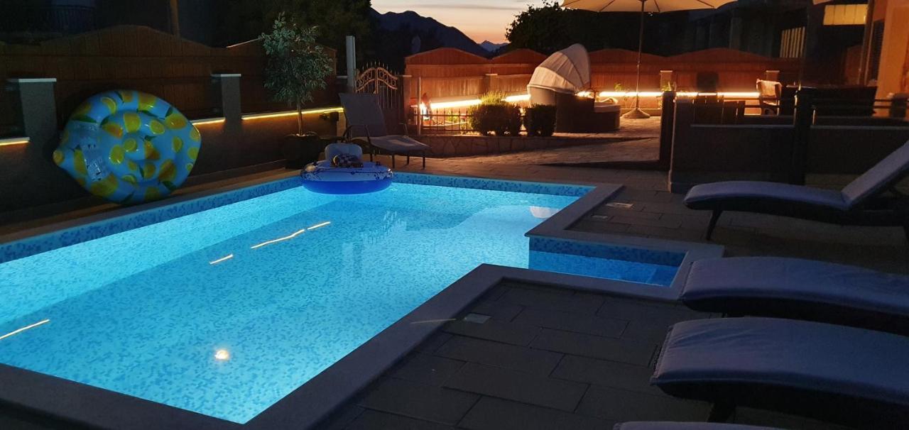 Holiday Home Jass Near Makarska Zagvozd Buitenkant foto